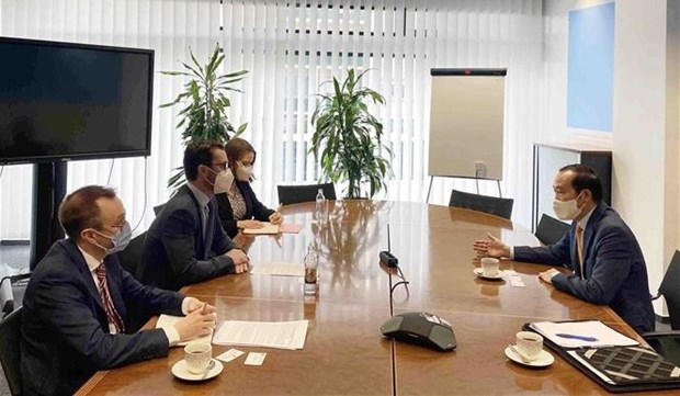 Vietnam, Luxembourg promote trade and investment ties